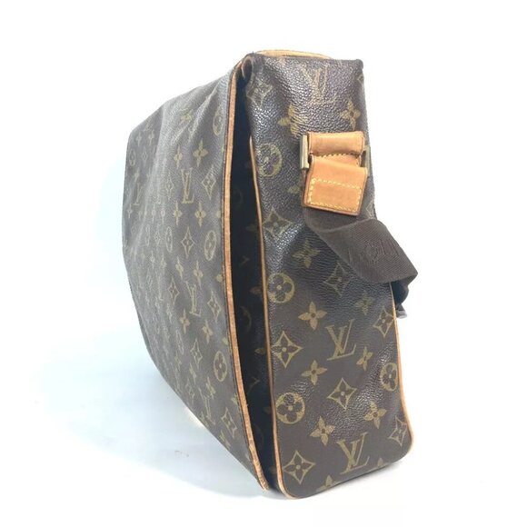 LOUIS VUITTON Monogram Valmy GM Messenger - Picture 4 of 14
